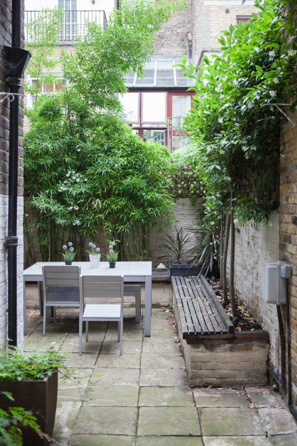 Victoria Station Apartment London Exterior photo