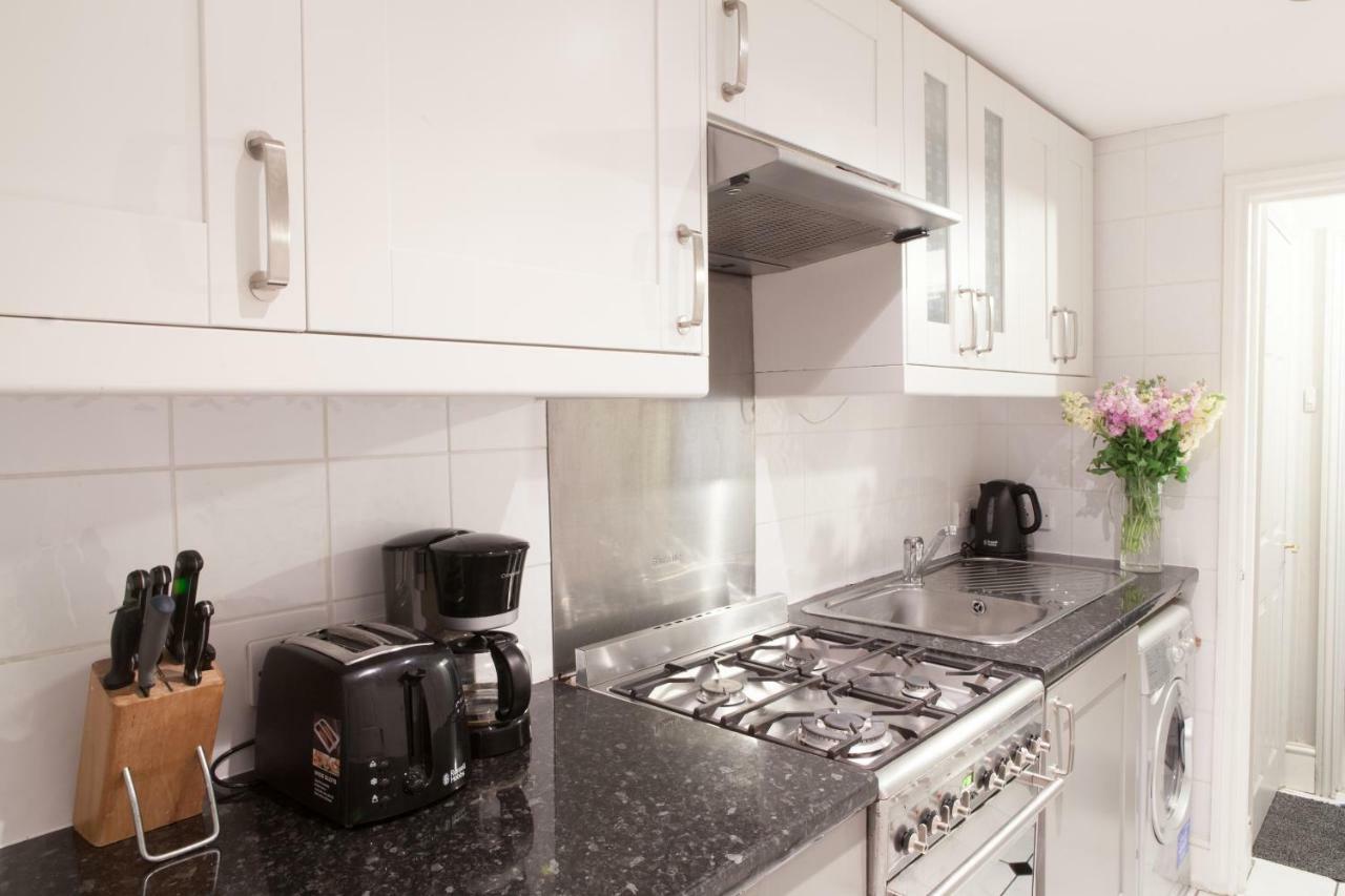 Victoria Station Apartment London Exterior photo