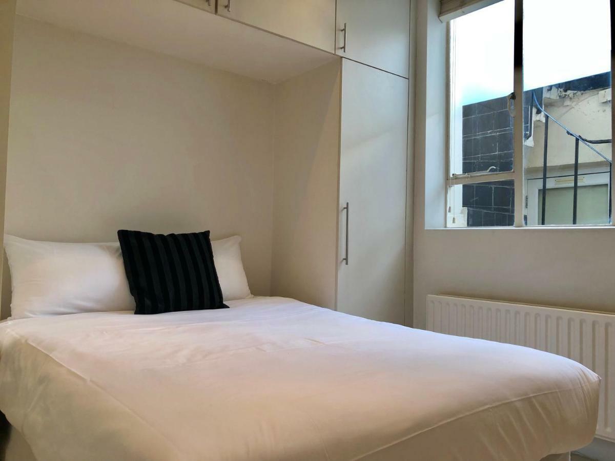Victoria Station Apartment London Exterior photo